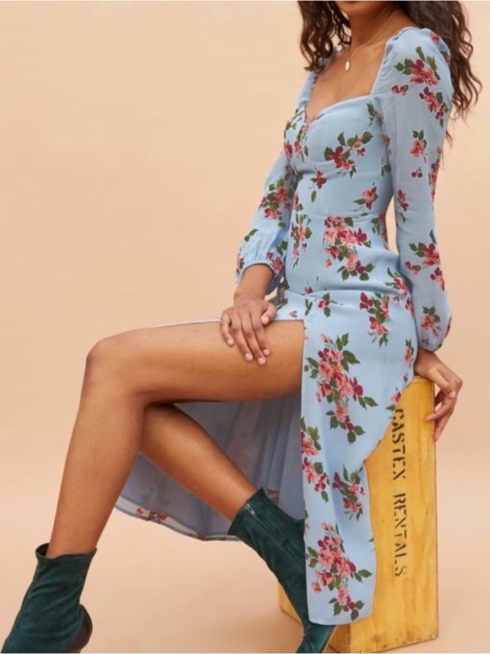Reformation Shelby Midi Floral Dress in Giulia. Size 8